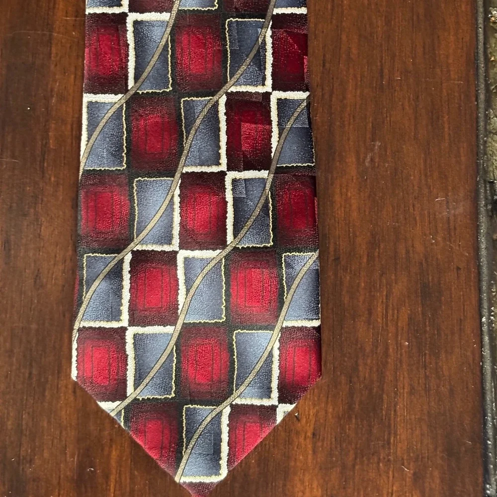 Fenzia Men's Necktie Red silver Geometric Silk Tie‎ Business Casual Vintage 90s